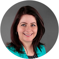 Crystal Macklin Headshot 